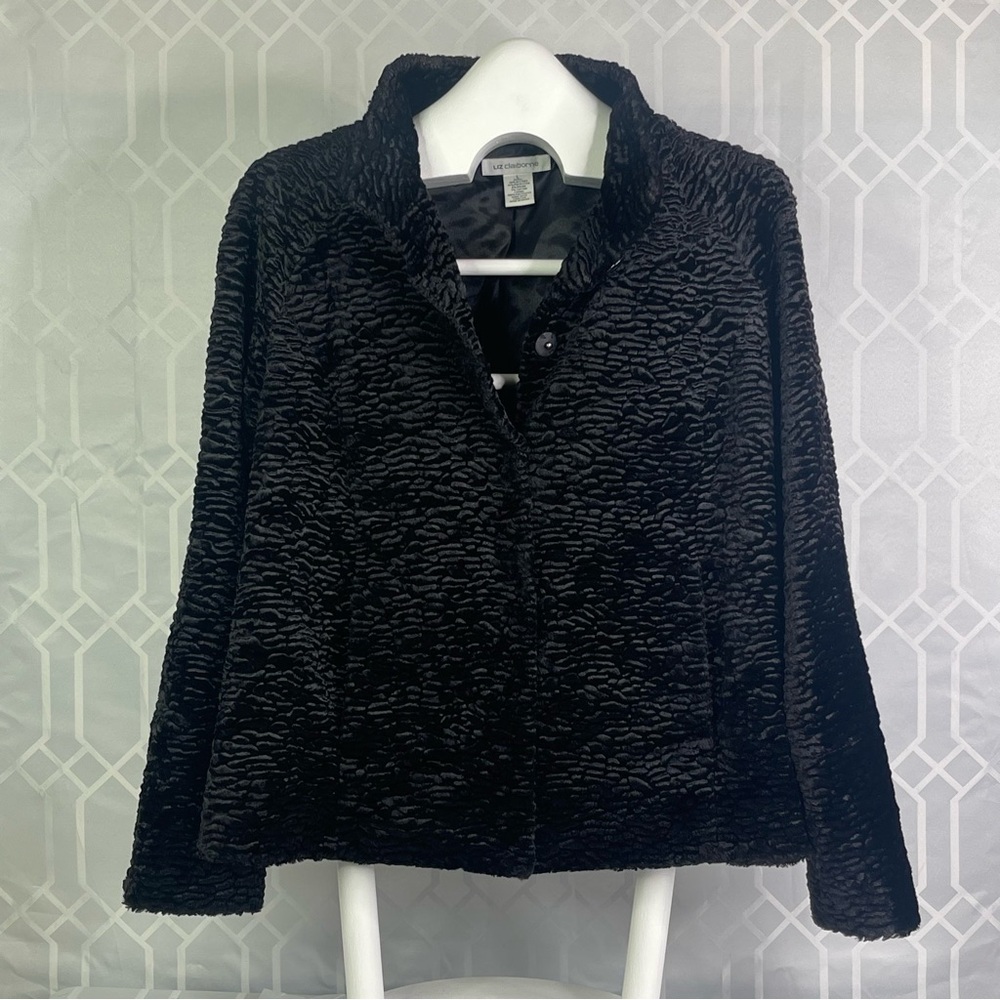 Liz Claiborne Vintage Black Textured Faux Fur Button Up Jacket Women’s Large